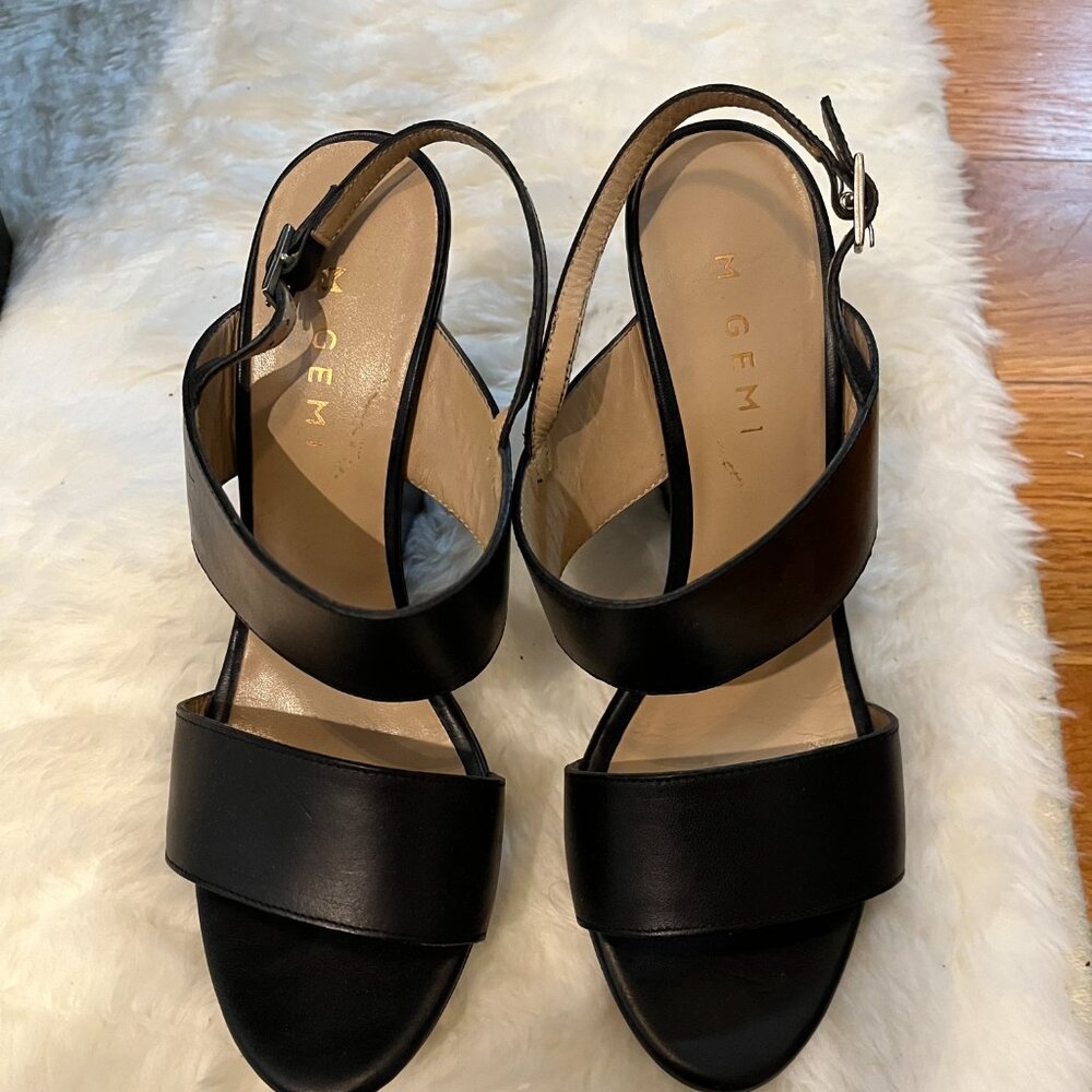 M. Gemi Size 39/ 8 1/2 black leather wedges